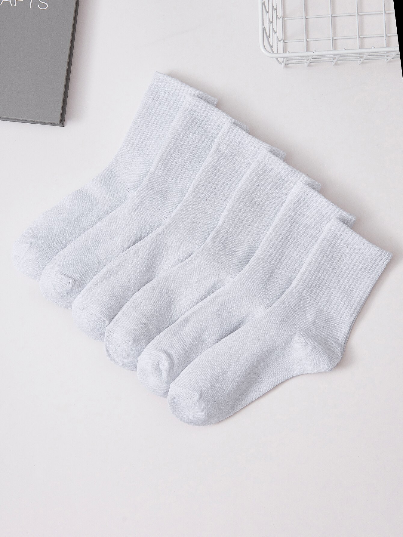 남성과 여성을 위한 6 쌍 중간 튜브 양말 흰색과 검정 - Dress Sock Men 리뷰 및 가격
